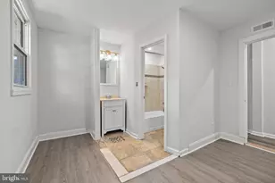 3900 Elmwood Dr, Alexandria, VA 22303 - Photo 9