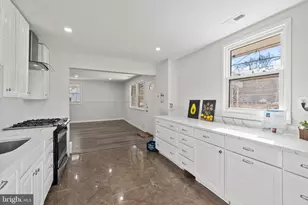 3900 Elmwood Dr, Alexandria, VA 22303 - Photo 3