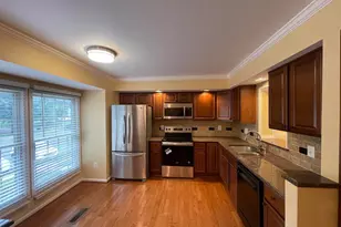 14315 Uniform Dr, Centreville, VA 20121 - Photo 3