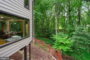 10227 Lawyers Rd, Vienna, VA 22181 - Photo 33