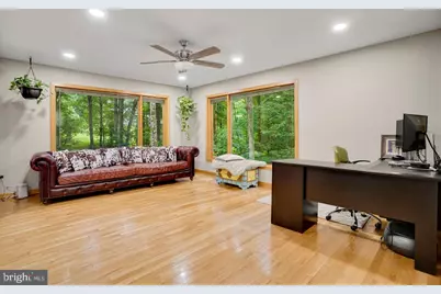 10227 Lawyers Road, Vienna, VA 22181 - Photo 11