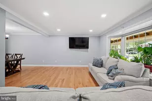 7222 Willow Oak Pl, Springfield, VA 22153 - Photo 13