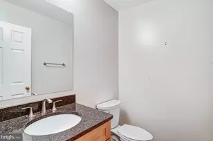 10848 Burr Oak Way, Burke, VA 22015 - Photo 17