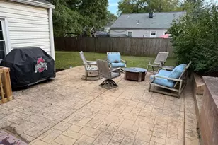 2112 Pimmit Dr, Falls Church, VA 22043 - Photo 3