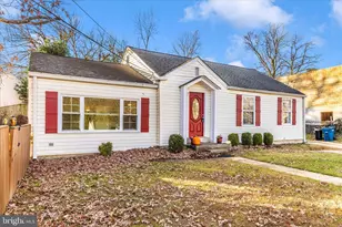 2112 Pimmit Dr, Falls Church, VA 22043 - Photo 31