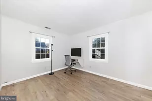 2112 Pimmit Dr, Falls Church, VA 22043 - Photo 29