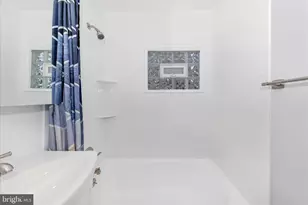 2112 Pimmit Dr, Falls Church, VA 22043 - Photo 27