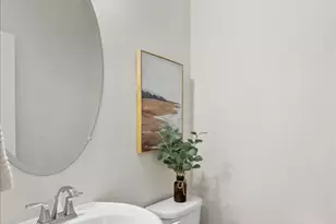 12768 Sunrise Valley Dr, Reston, VA 20191 - Photo 15