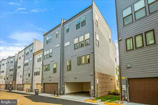 12768 Sunrise Valley Dr, Reston, VA 20191 - Photo 3