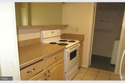 8742 Walutes Circle, Alexandria, VA 22309 - Photo 5