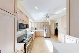 8352 Orange Ct, Alexandria, VA 22309 - Photo 11