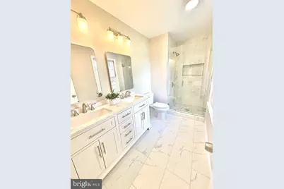 2960 Hibbard Street, Oakton, VA 22124 - Photo 25