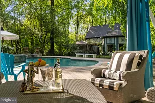 10205 Cedar Pond Dr, Vienna, VA 22182 - Photo 21