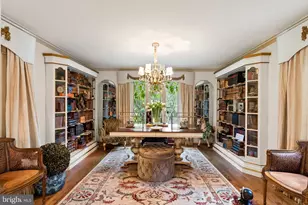 10205 Cedar Pond Dr, Vienna, VA 22182 - Photo 17