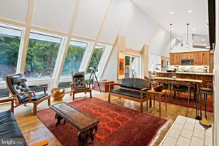 9706 Beach Mill Rd, Great Falls, VA 22066 - Photo 17