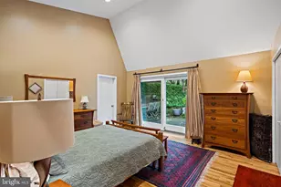 9706 Beach Mill Rd, Great Falls, VA 22066 - Photo 19