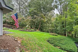 9706 Beach Mill Rd, Great Falls, VA 22066 - Photo 39