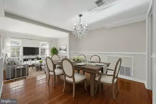 2477 Windbreak Dr, Alexandria, VA 22306 - Photo 7