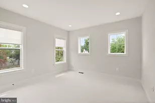 8217 Bucknell Dr, Vienna, VA 22180 - Photo 43