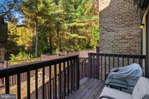 6870 Deer Run Dr, Alexandria, VA 22306 - Photo 15