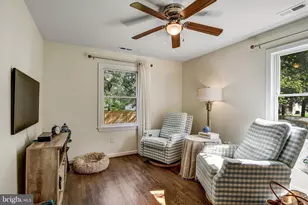 5527 Wharton Ln, Centreville, VA 20120 - Photo 15