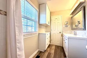 2529 W Meredith Dr, Vienna, VA 22181 - Photo 19