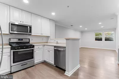 12001 Market Street #T-37, Reston, VA 20190 - Photo 7