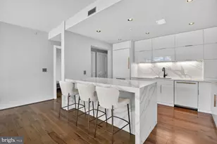 8220 Crestwood Heights Dr, McLean, VA 22102 - Photo 1