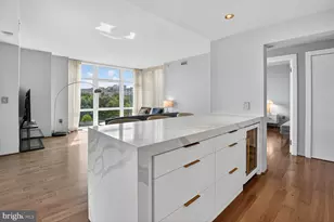 8220 Crestwood Heights Dr, McLean, VA 22102 - Photo 3