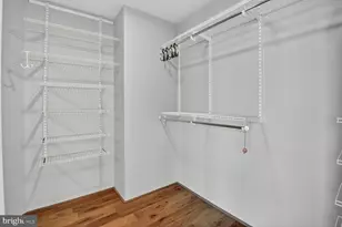 8220 Crestwood Heights Dr, McLean, VA 22102 - Photo 9