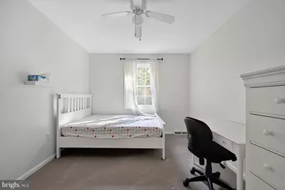 9909 Lakepointe Drive, Burke, VA 22015 - Photo 37