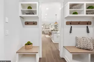 623 Echols St SE, Vienna, VA 22180 - Photo 17