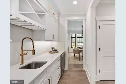 623 Echols Street SE, Vienna, VA 22180 - Photo 19