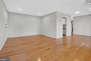 2907 Charing Cross Rd, Falls Church, VA 22042 - Photo 5