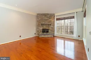 5237 Jule Star Dr, Centreville, VA 20120 - Photo 9