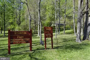 563 Florida Ave, Herndon, VA 20170 - Photo 41