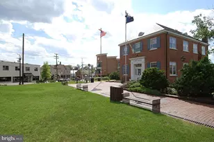 563 Florida Ave, Herndon, VA 20170 - Photo 33