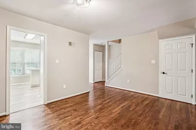 7422 Chummley Court, Falls Church, VA 22043 - Photo 11