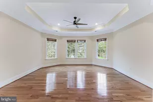 829 Golden Arrow St, Great Falls, VA 22066 - Photo 55