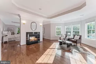 829 Golden Arrow St, Great Falls, VA 22066 - Photo 39