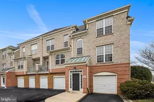 12180 Abington Hall Pl, Reston, VA 20190 - Photo 33