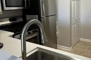 12913 Alton Square, Herndon, VA 20170 - Photo 7