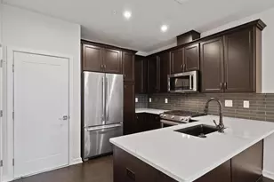 7552 Sawyer Farm Wy, McLean, VA 22102 - Photo 11