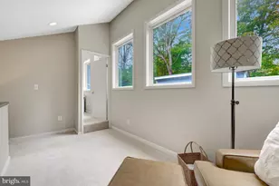 526 Springvale Rd, Great Falls, VA 22066 - Photo 23