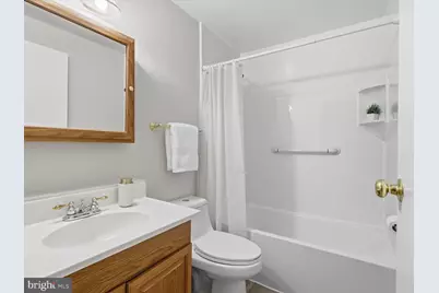 5811 High Bluff Court, Burke, VA 22015 - Photo 15