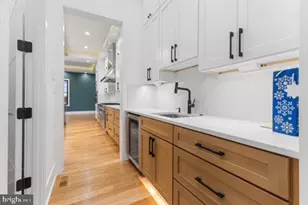 1912 Anderson Rd, Falls Church, VA 22043 - Photo 13