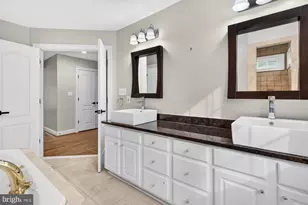 2503 Easie St, Oakton, VA 22124 - Photo 37