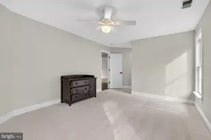 2503 Easie St, Oakton, VA 22124 - Photo 47
