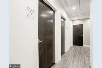 11495 Sunset Hills Road #SUBLEASE, Reston, VA 20190 - Photo 3