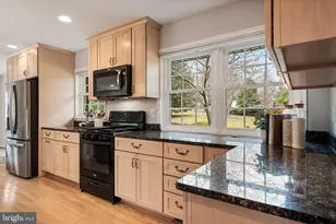 1429 Ironwood Dr, McLean, VA 22101 - Photo 3